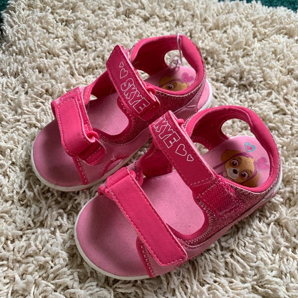 paw patrol sandals girl